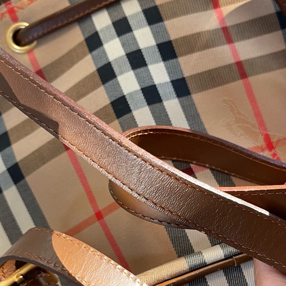 Vintage Burberry(S) Vintage Mini Backpack- ๐ผ - Picture 15 of 17